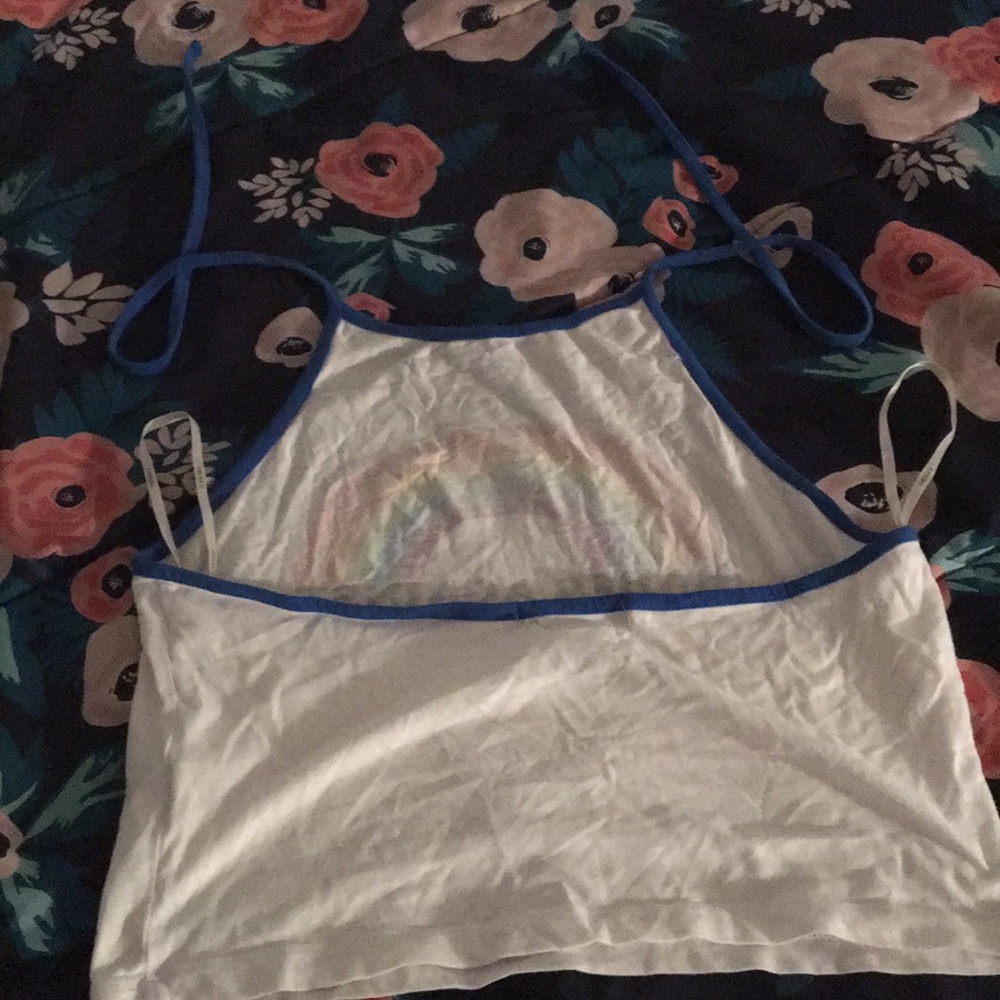Backless crop top - Picture 2 of 3